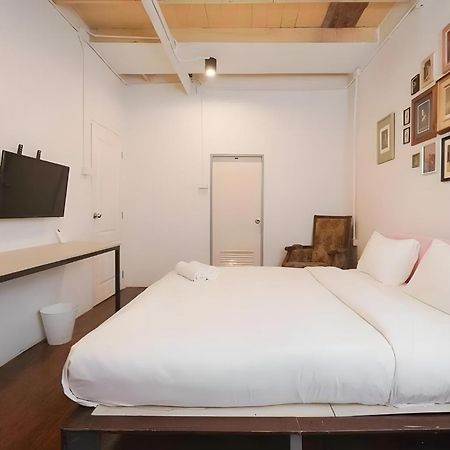 Mitr Inn Yaowarat 2 - มิตร อินน์ เยาวราช Банкок Екстериор снимка